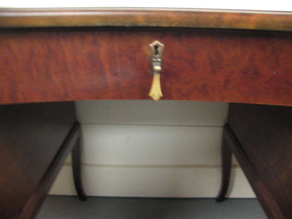 Swedish Art Deco Neoclassical Inlaid Writing Desk In Good Condition In Atlanta, GA