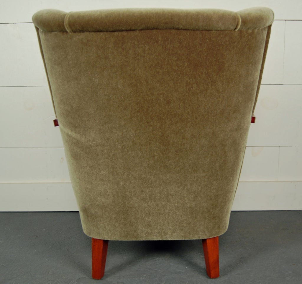 Pair of Swedish Art Deco Moderne Club Chairs 3