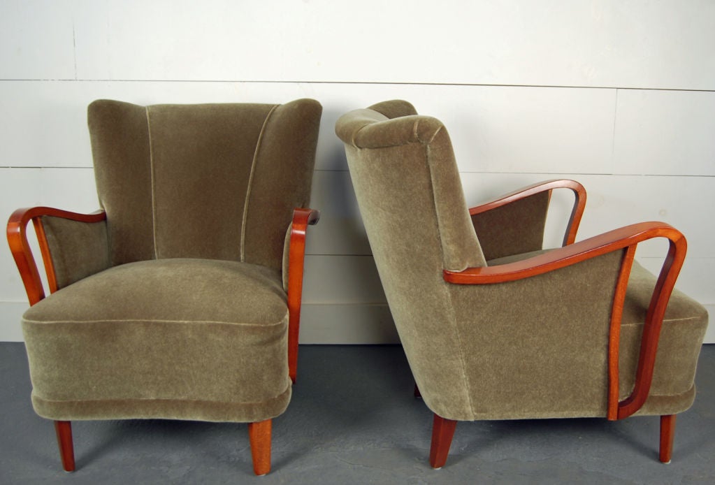 20th Century Pair of Swedish Art Deco Moderne Club Chairs