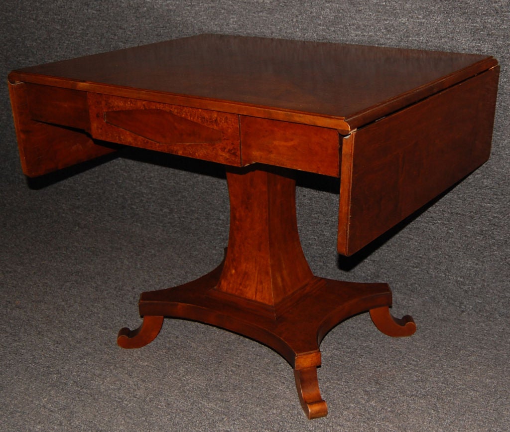 Swedish Drop-Leaf Table in Flame and Burl Birch, Karl Johan Biedermeier Style In Good Condition For Sale In Atlanta, GA