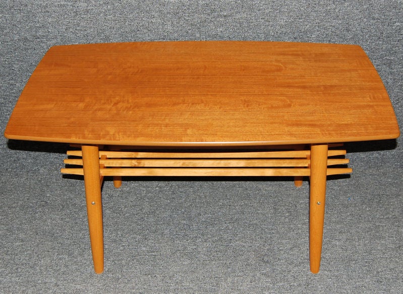 Mid-20th Century Swedish Mid-Century Modern Teak Coffee or End Table