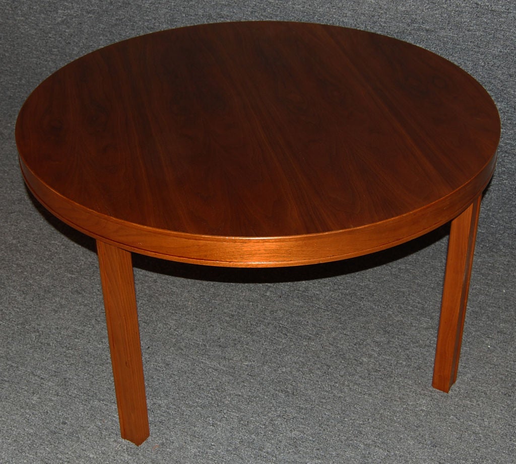 Mid-Century Modern Swedish Modern Round Walnut End or Coffee Table by Carl Malmsten For Sale