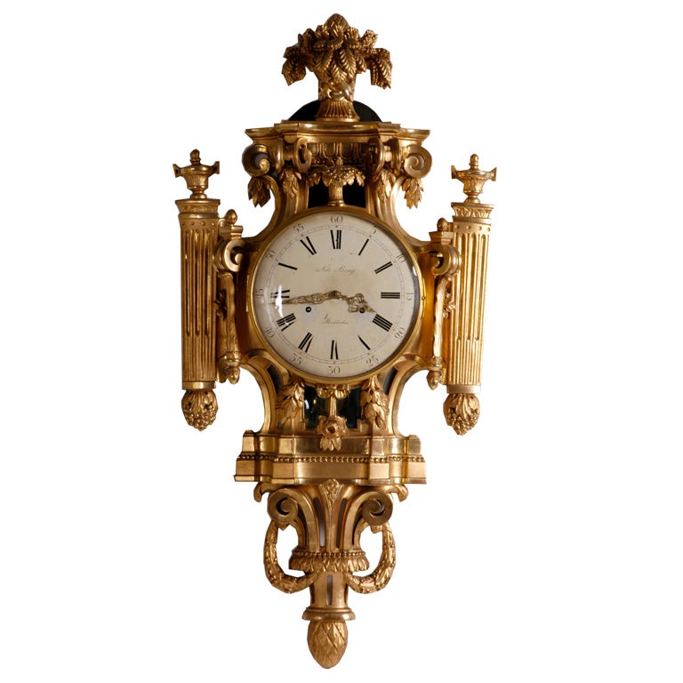 Swedish Gustavian carved giltwood cartel clock