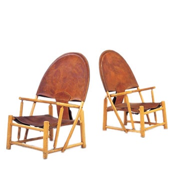 Pair of large leather and beech Hoop chairs by Borge Mogensen