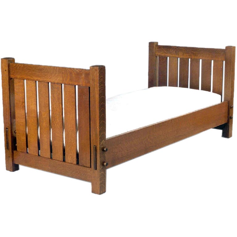 Mission Arts&Crafts Knockdown Daybed by Gustav Stickley at 1stdibs