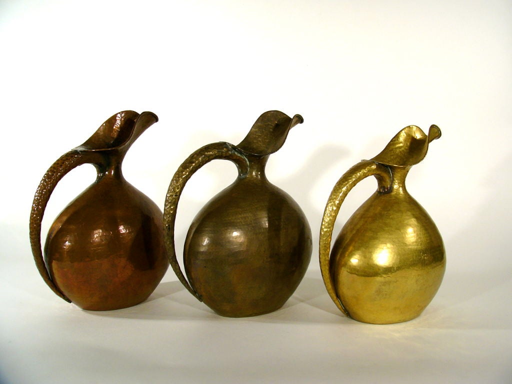 2 avilable in this model: one brass, one copper....also some other styles available- see images.