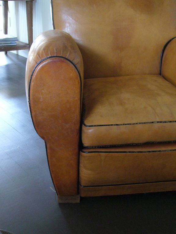 Pair of Art Deco Leather Club Chairs In Good Condition For Sale In Napa, CA