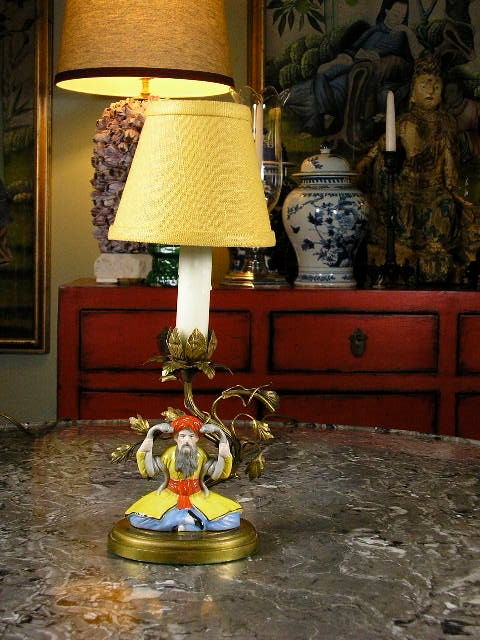 snake table lamp