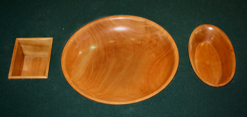 Biedermeier Round Dining & Game Table In Excellent Condition For Sale In Chicago, IL