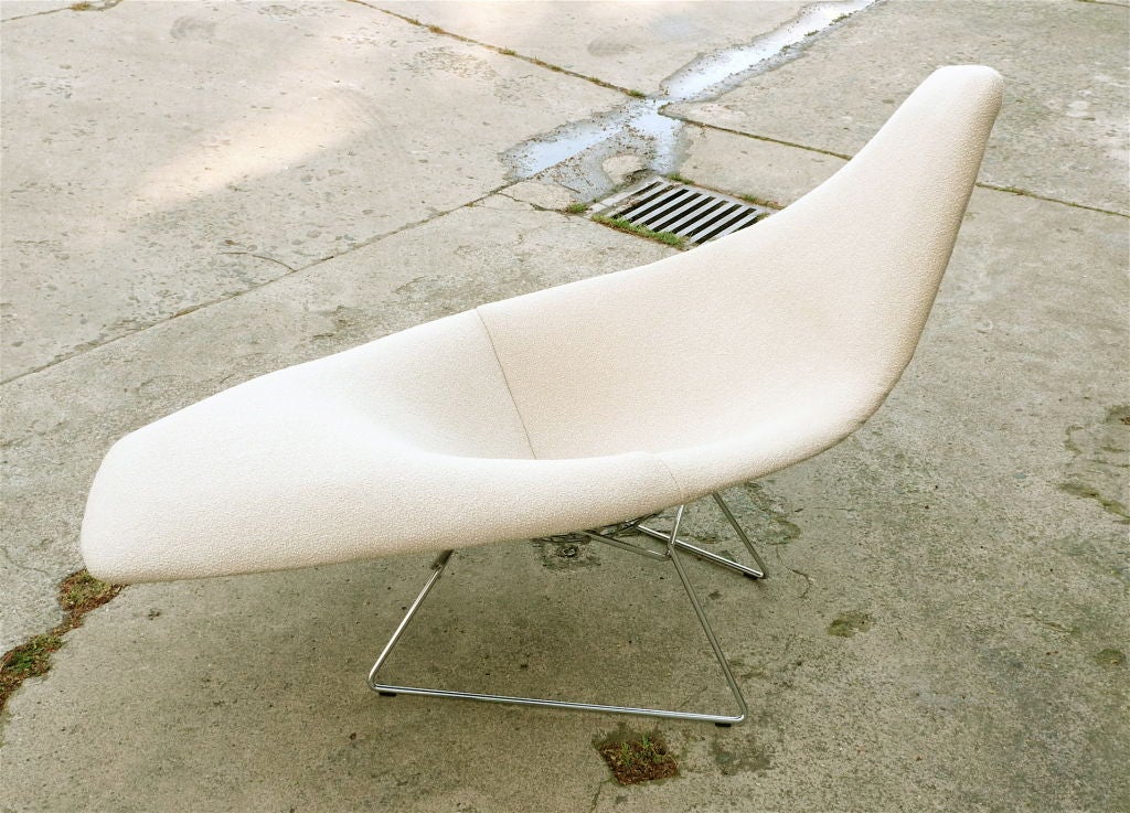 Bertoia Assymetric Chaise for Knoll 6