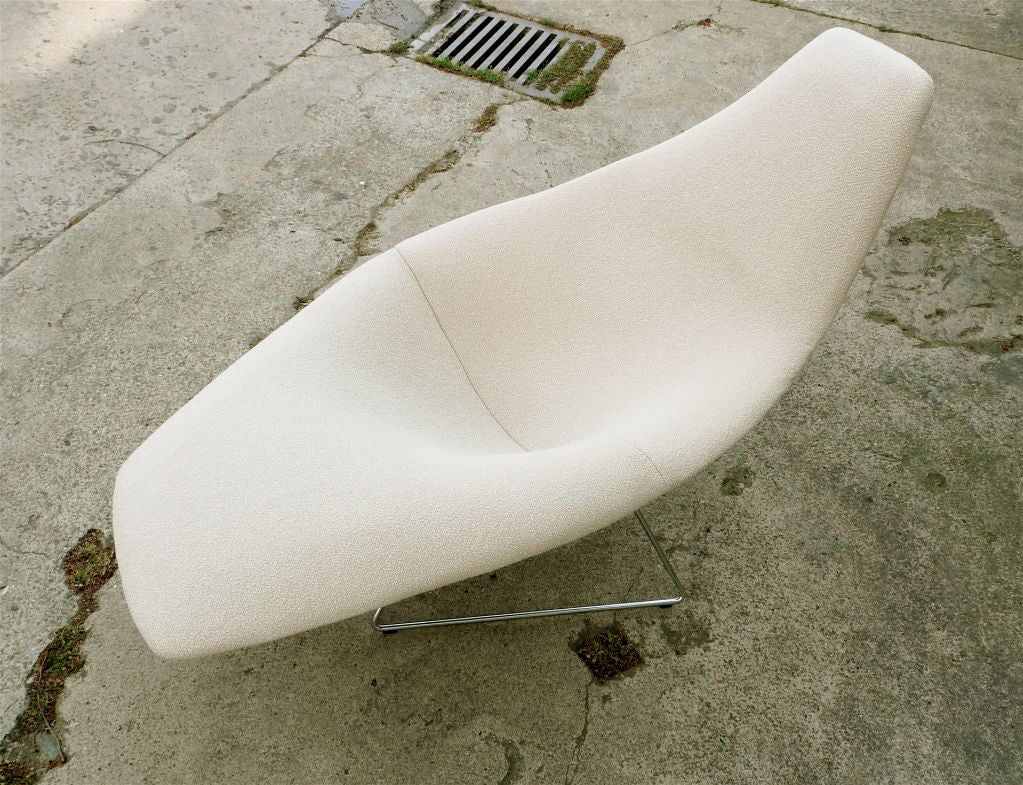 Bertoia Assymetric Chaise for Knoll 4
