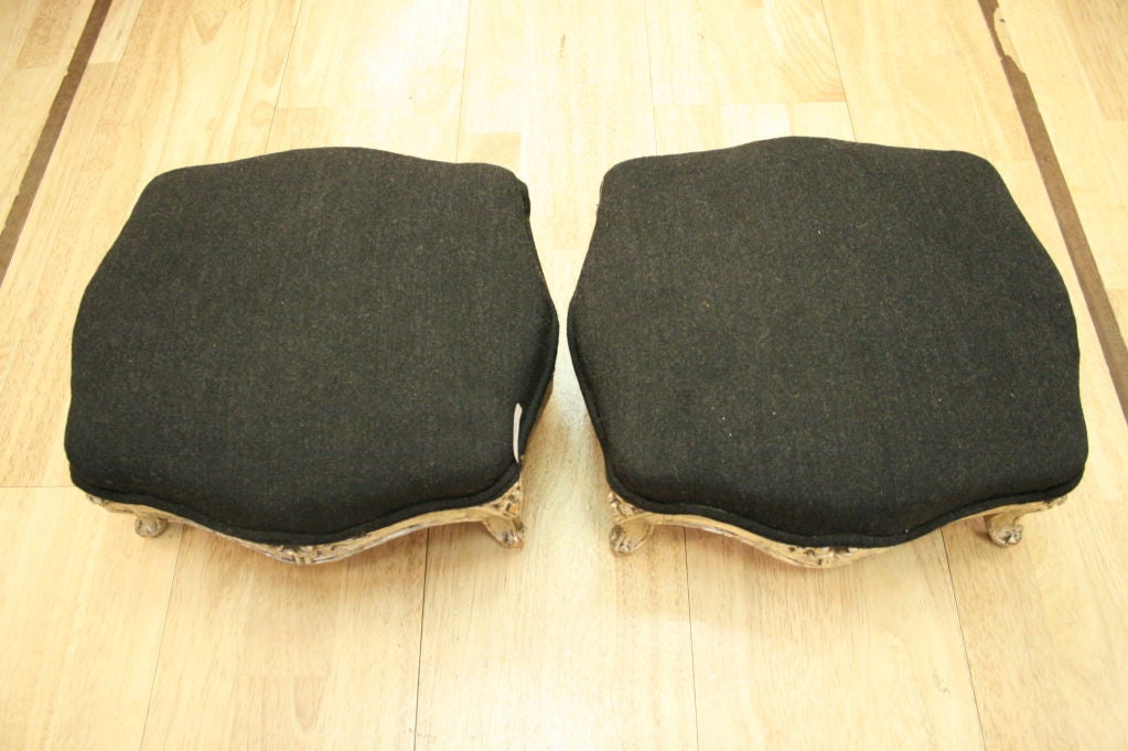 19th Century A pair of stools For Sale