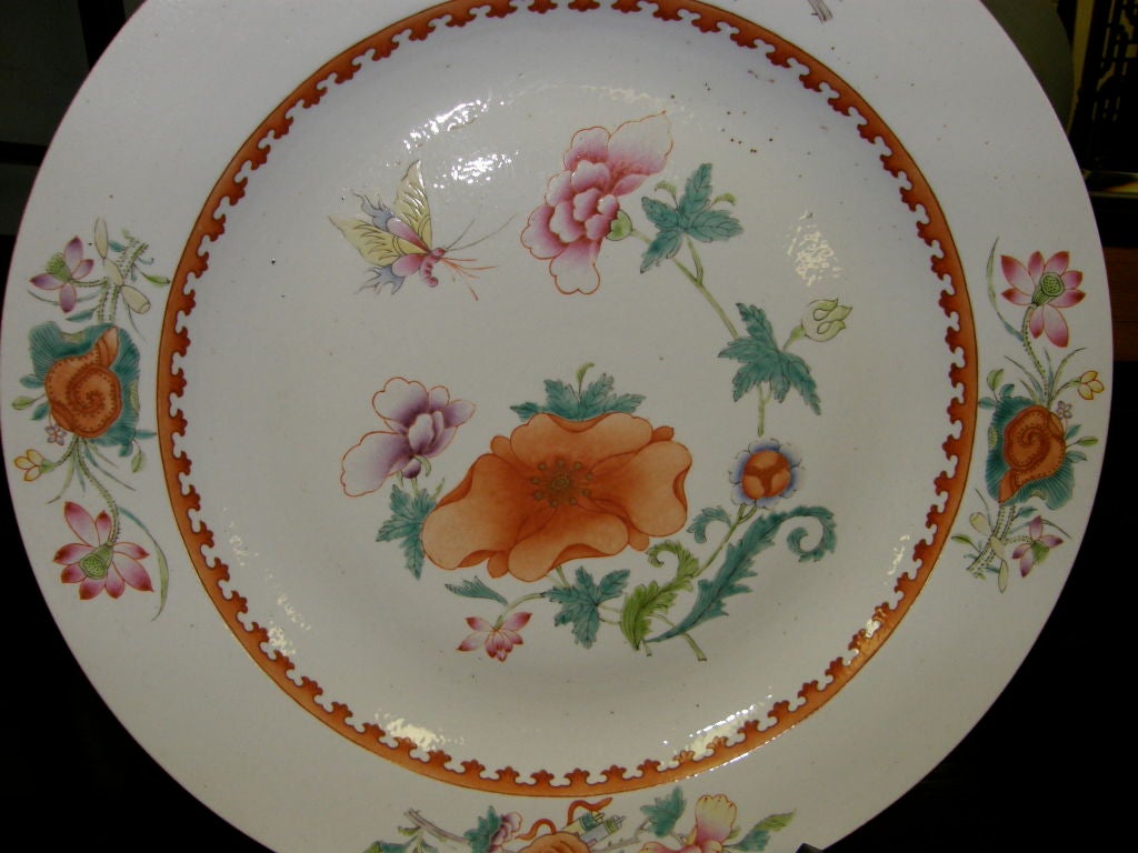 PR OF ANTIQUE CHINESE PORCELAIN DECORATED CHARGERS In Excellent Condition In Yonkers, NY