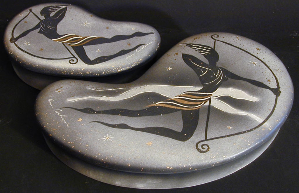 Pair of Lidded Dishes with Diana and Greyhound Motif