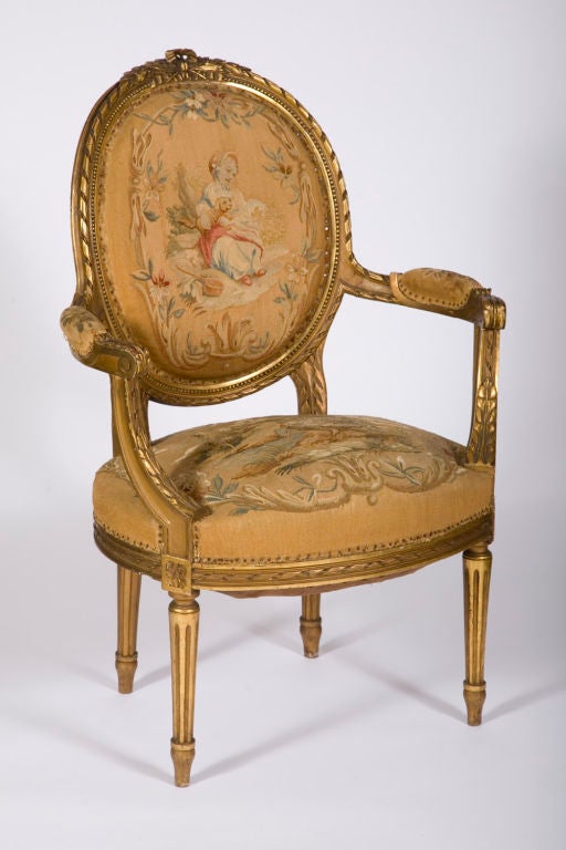 2 Pair: Fauteuil Chairs