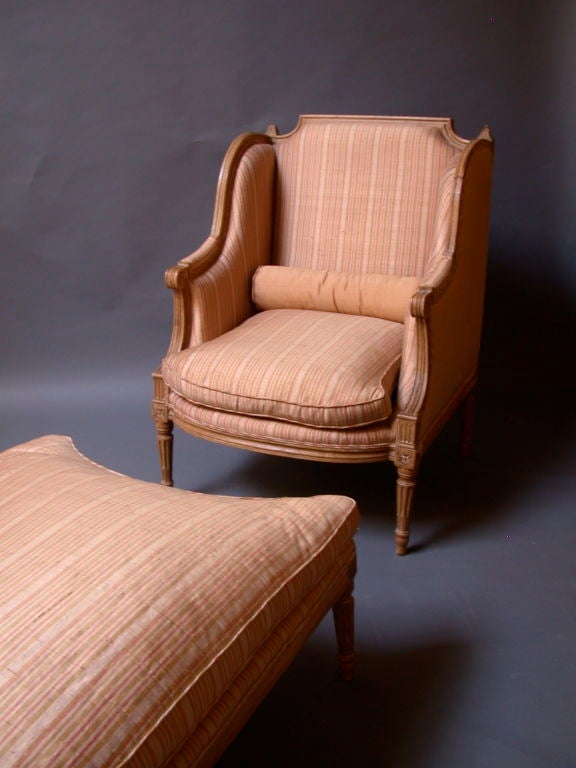 Fine 18th Century Louis XVI French Provincial Chaise