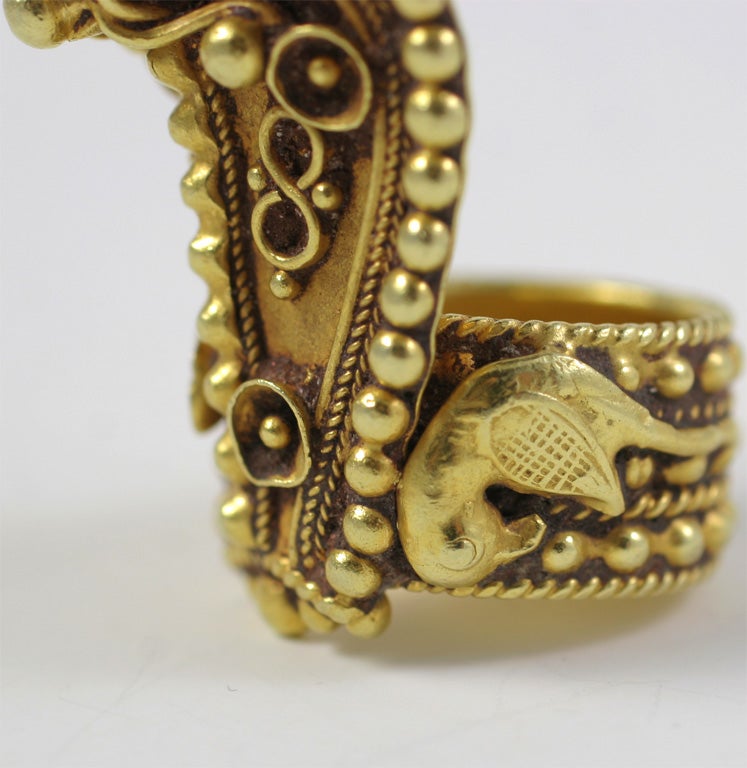 Anglo-Indian Gold Crown Ring