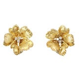 18kt Yellow Gold & Diamond Petal Earings