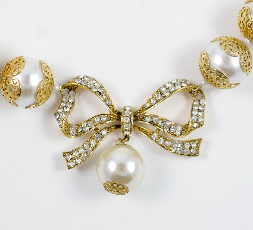 Women's Pearl Choker Necklace