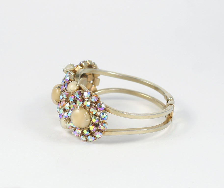 Bracelet lampe « or » en strass, bijouterie de costume Pour femmes en vente