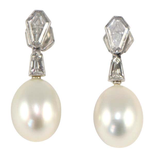 South Sea Cultured Pearl and Diamond Earrings For Sale at 1stDibs