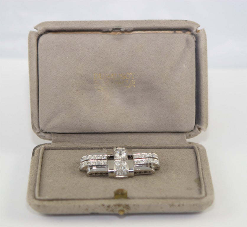 DUSAUSOY Paris Art Deco Diamond Brooch For Sale 3