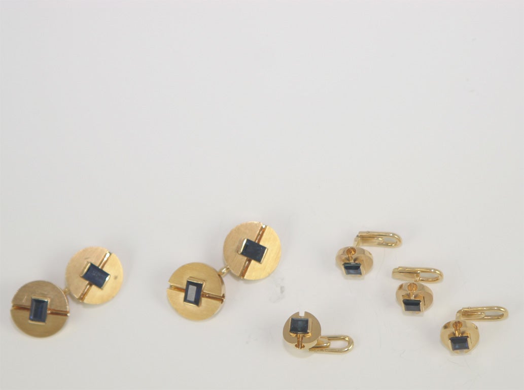 18k yellow gold brushed yellow gold and sapphire cufflinks and shirt studs
French hallmarks