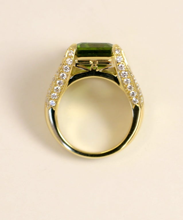 Emerald Cut Peridot Flame Ring For Sale
