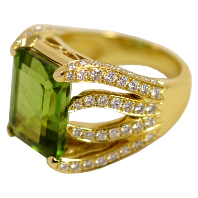 Peridot Flame Ring