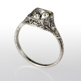 1930
s Platinum Diamond Ring