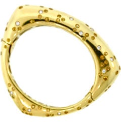 Unique Golden Sapphire and Diamond Bangle Bracelet Unique Golden Sapphire and Diamond Bangle Bracelet