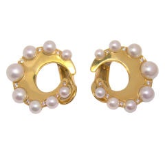18K Yellow Gold and Pearl Earrings