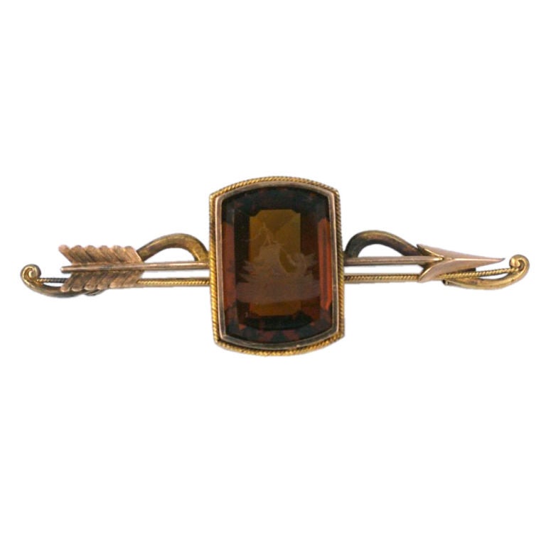Unusual 19th Century Brooch with Carved Citrine of Sailing Putti For Sale