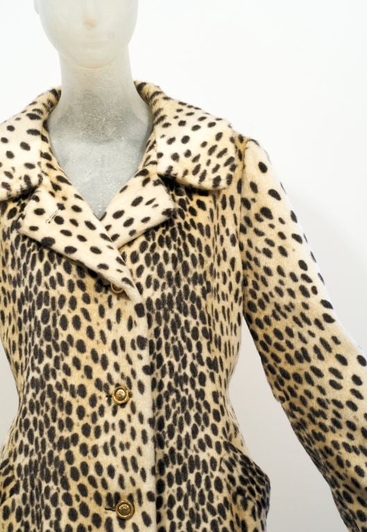 Women's 1960s Faux Leopard Coat