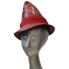 Vintage Jaunty 40
s Red Snakeskin Hat