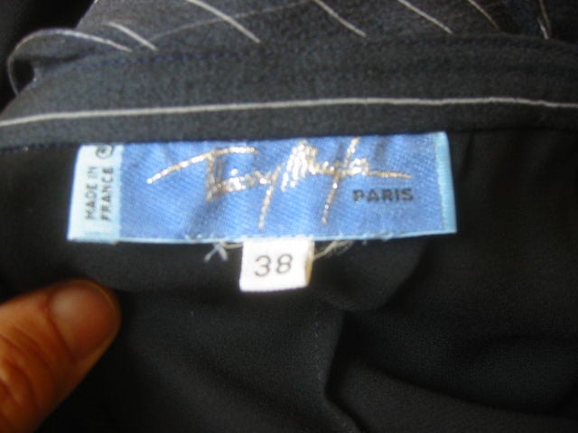 THIERRY MUGLER Pin Stripe Skirt Suit Sz 4-6 (38 fr) 2