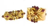 Ruby
Yellow Gold Bangle
Pin with Two Sets of Double Clips Vintage Ruby
Yellow Gold Bangle
Pin with Two Sets of Double Clips