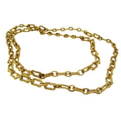 Bold Chaumet  Paris 18K Yellow Gold Hammered Link Chain Necklace