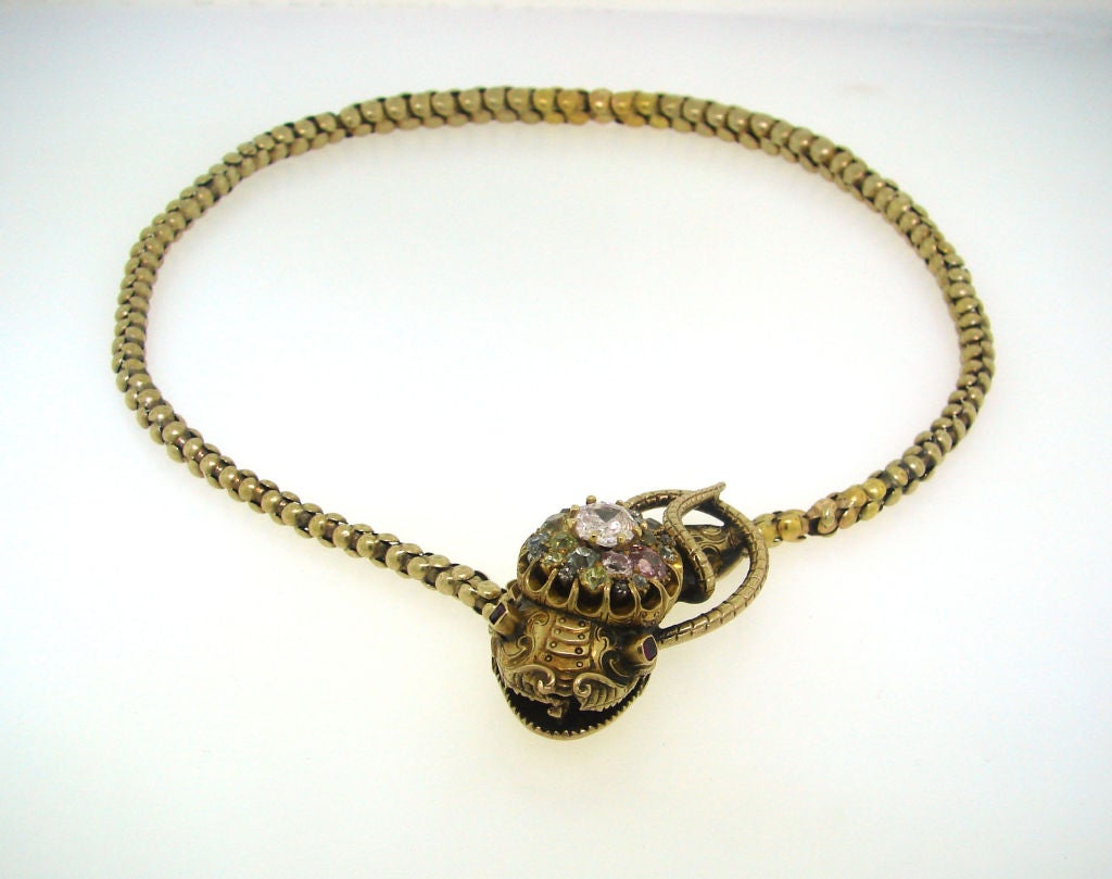 Antike antike natürliche Fancy Farbe Diamant Schlangenhalskette im Zustand „Gut“ im Angebot in Beverly Hills, CA