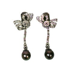 Platinum, diamond & black pearl earrings with detachable drop