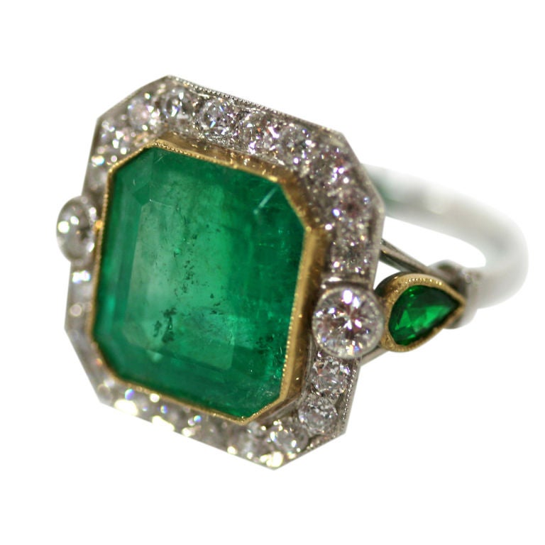Art deco elmerald and diamond ring