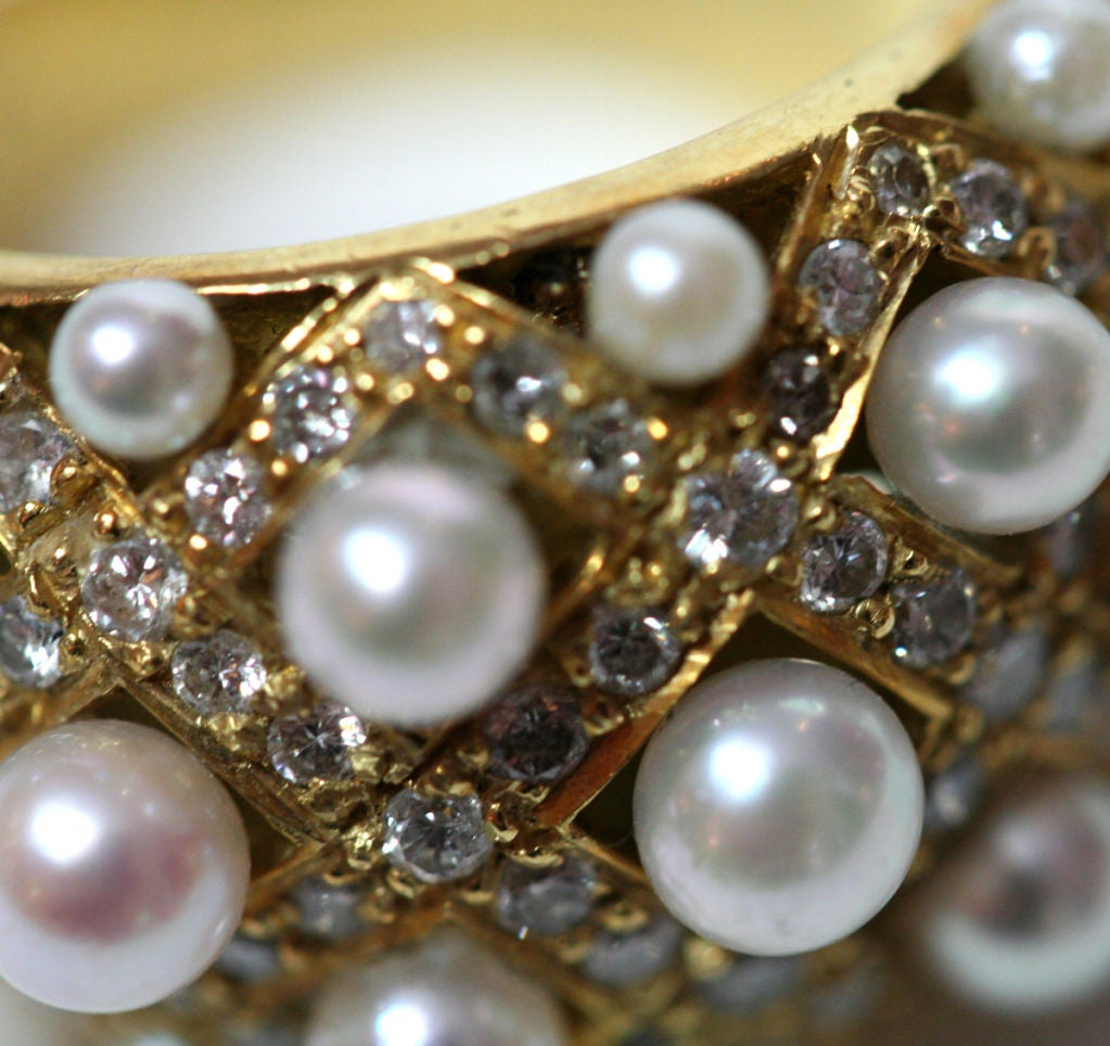Chanel-style diamond & pearl ring 1