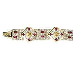 Vintage 1980s GIANNI VERSACE Gilt & Paste 'Medusa' Link Bracelet