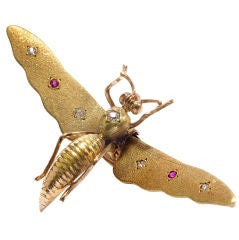Antique Gold Wasp Brooch