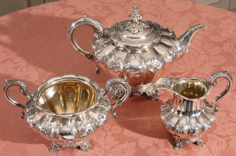 19th Century English three-piece Rococo Revival tea set For Sale