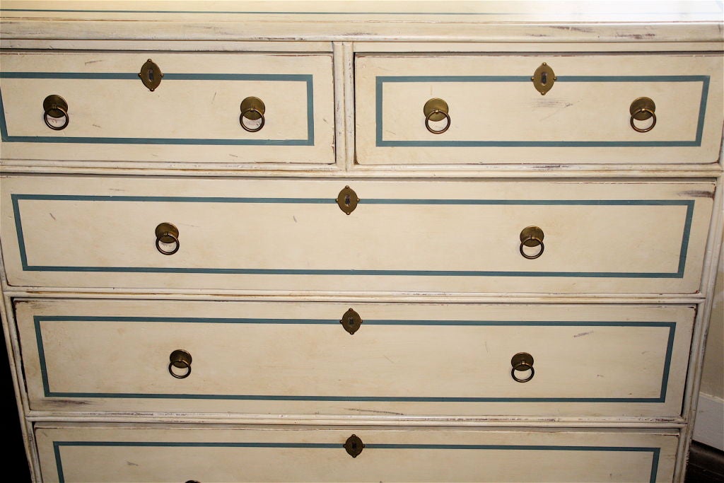 Painted 'Bun Foot' Chest of Drawers 5