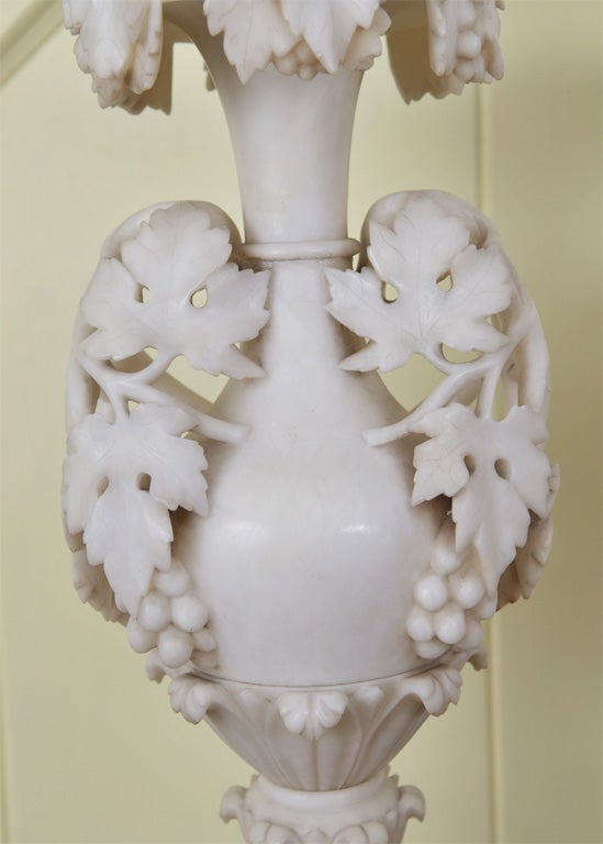 PAIR Rococo Revival Alabaster Urn Lamps In Good Condition In Woodbury, CT