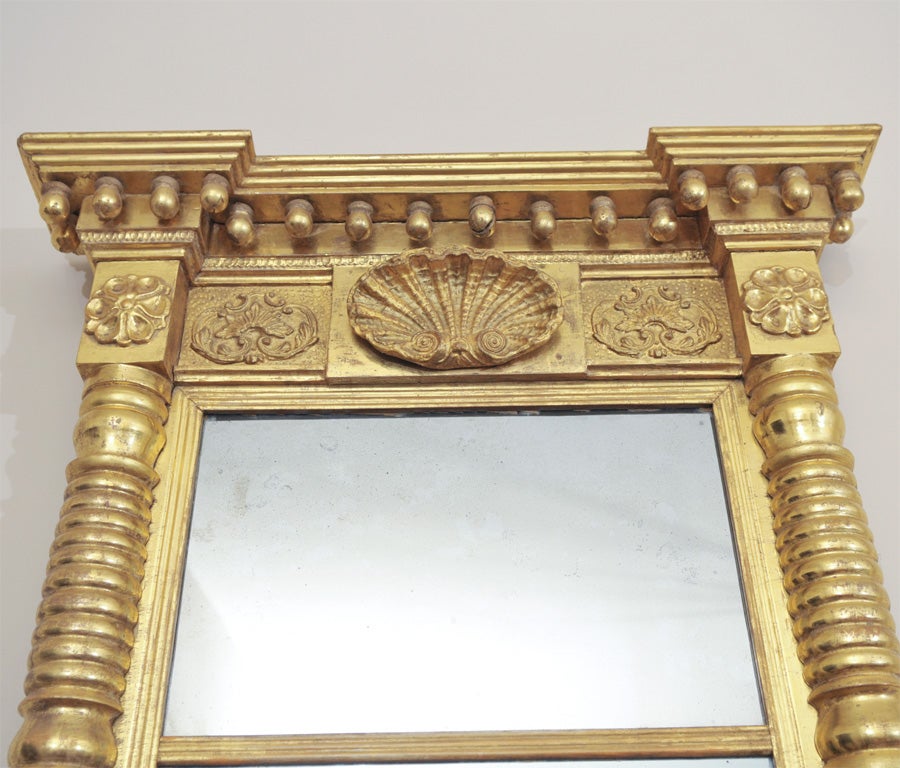 Magnificent Federal Period Water-Gilded Pier Mirror In Good Condition For Sale In Woodbury, CT
