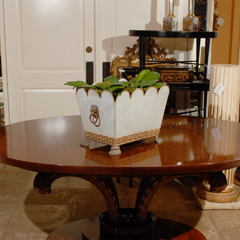 19th/20th C REGENCY STYLE TOLE CACHE POT