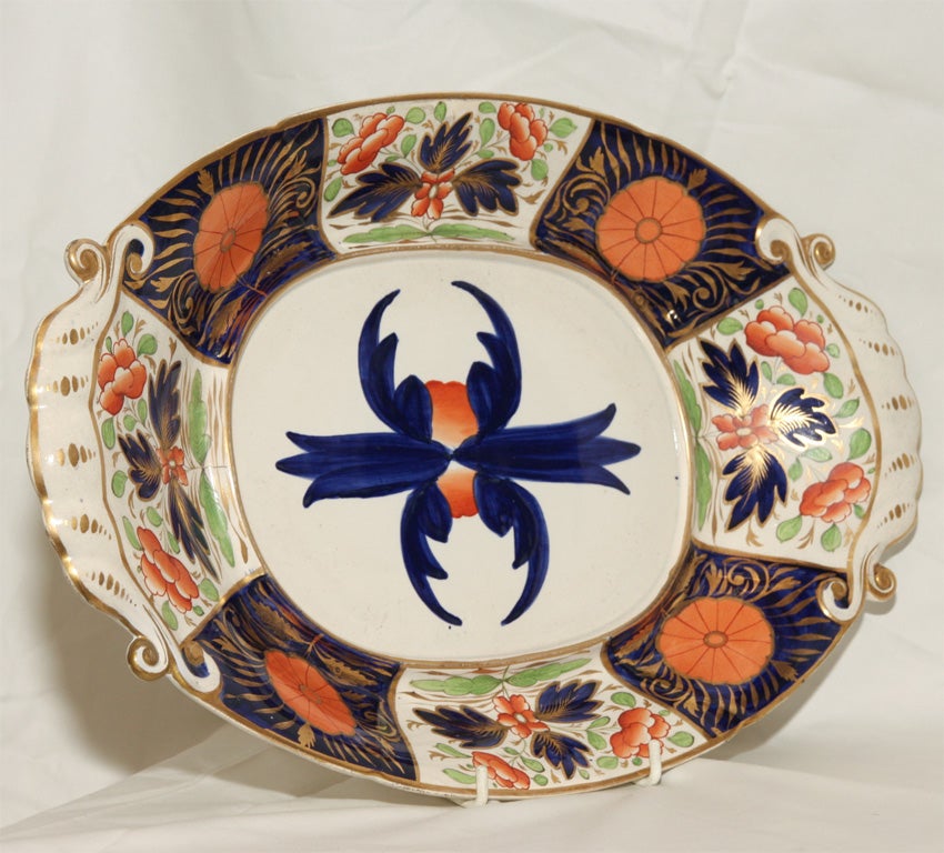 An English Imari Tureen